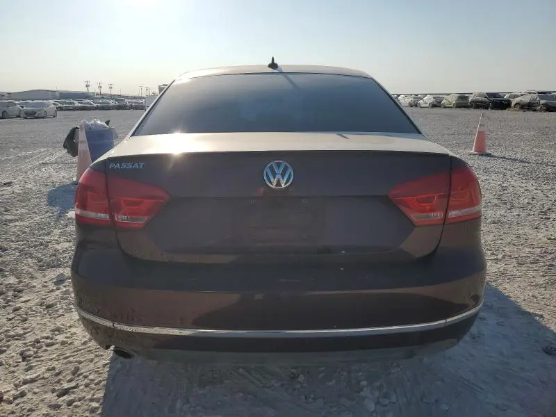 2013 VOLKSWAGEN PASSAT SEL