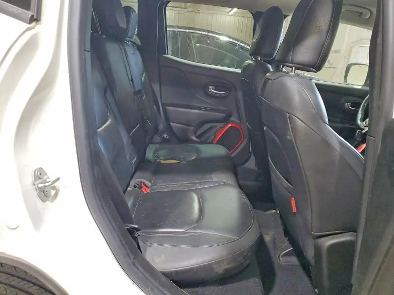 2016 JEEP RENEGADE TRAILHAWK  