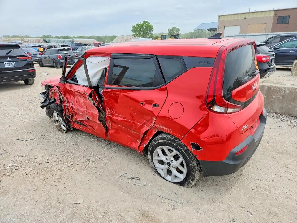 2022 KIA SOUL S  