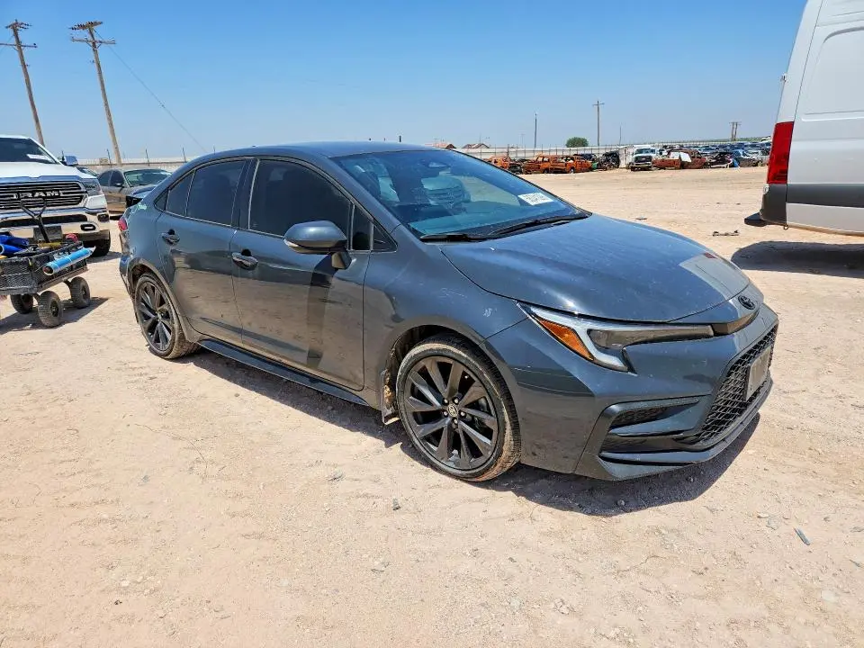 2023 TOYOTA COROLLA SE  