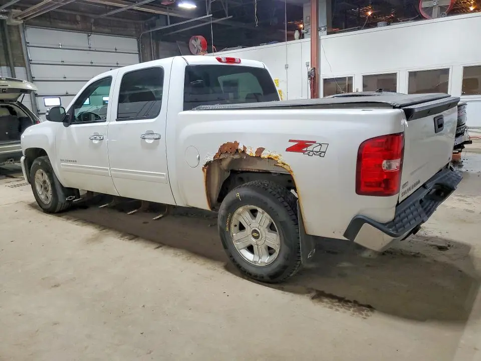 2011 CHEVROLET SILVERADO K1500 LT  