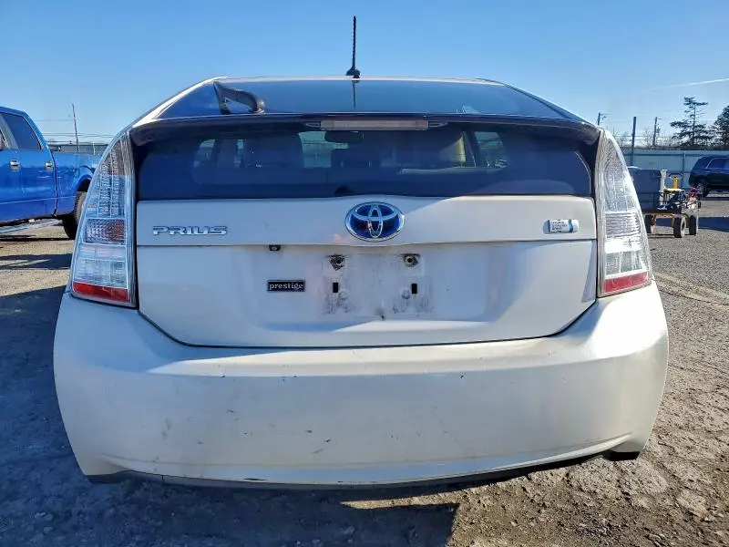 2010 TOYOTA PRIUS   