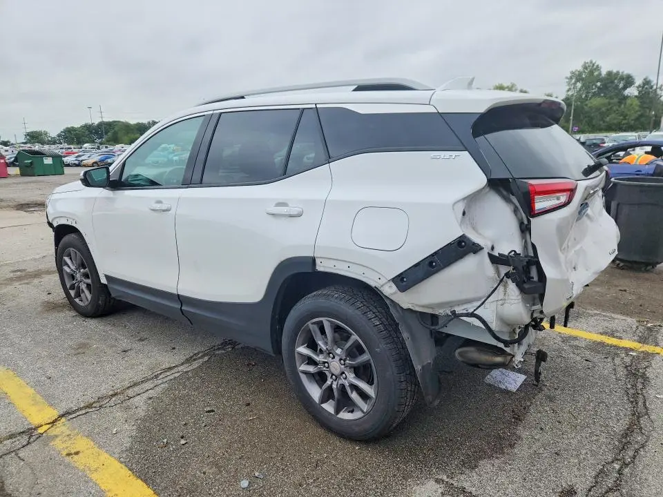2022 GMC TERRAIN SLT  