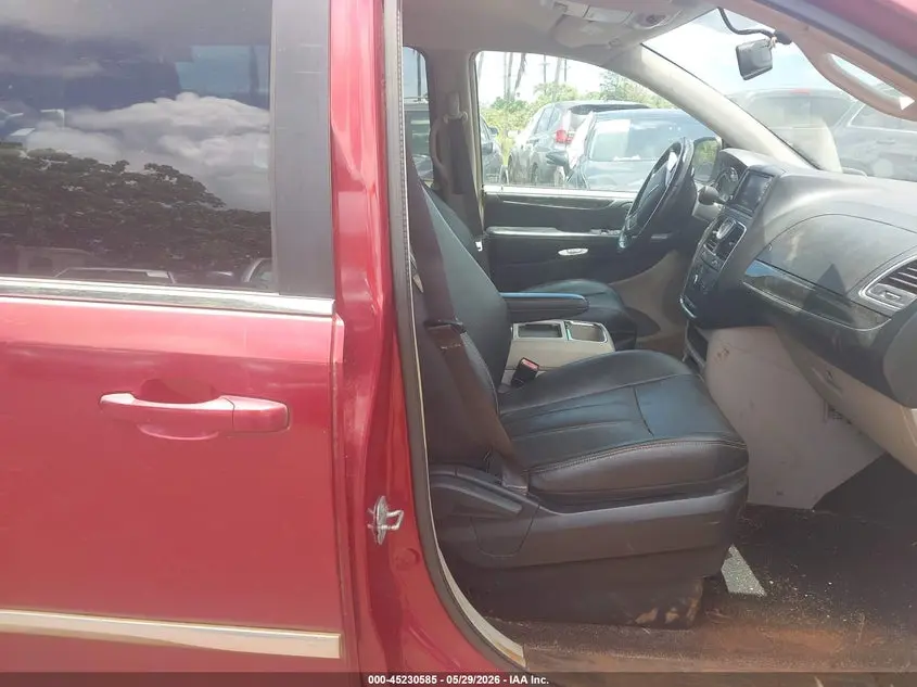 2014 CHRYSLER TOWN & COUNTRY TOURING
