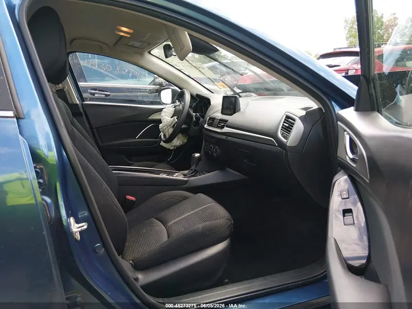 2018 MAZDA MAZDA3 SPORT