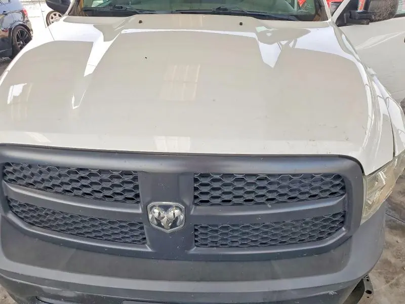 2016 RAM 1500 ST  