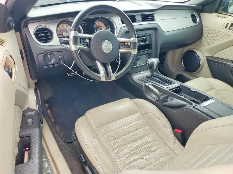 2010 FORD MUSTANG   