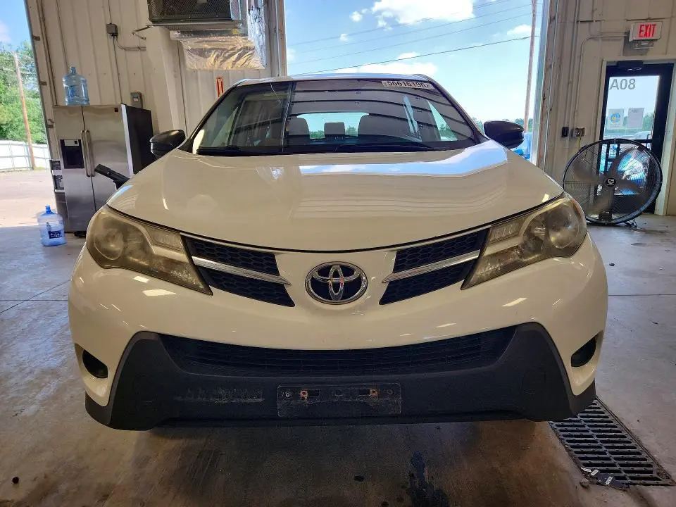 2014 TOYOTA RAV4 LE  