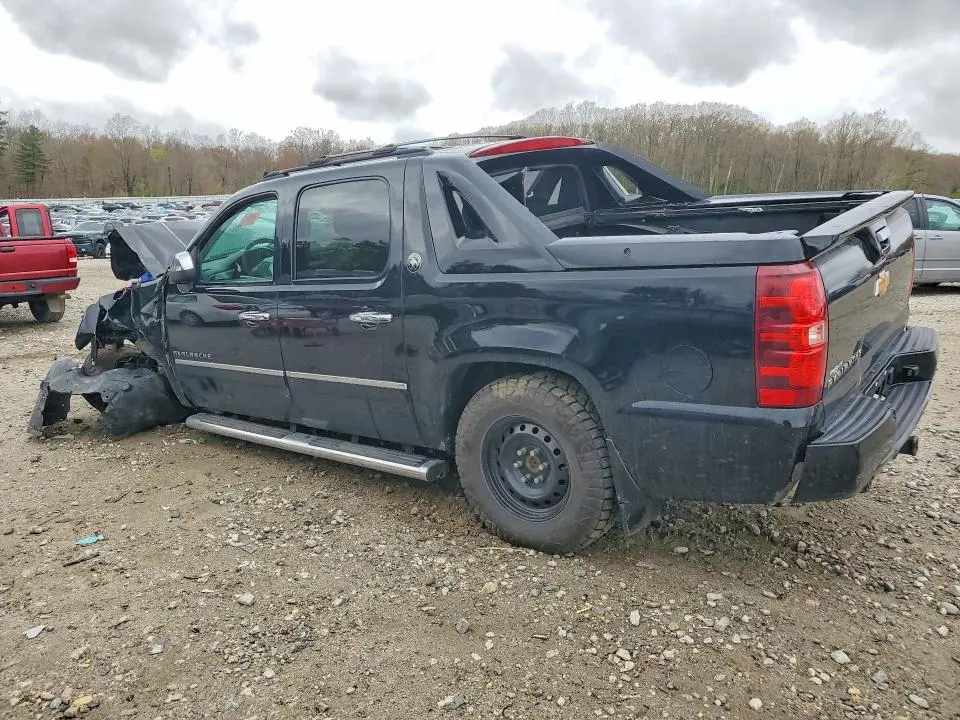 2013 CHEVROLET AVALANCHE LTZ  