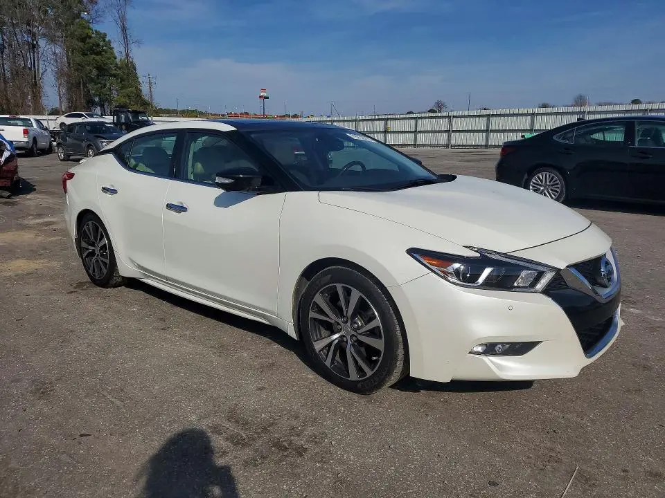 2017 NISSAN MAXIMA PLATINUM  