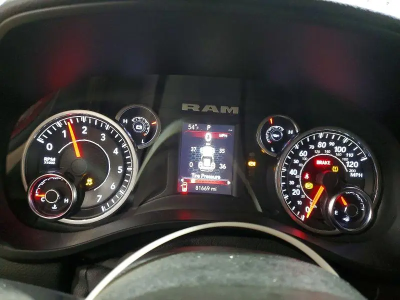 2019 RAM 1500 BIG HORN  