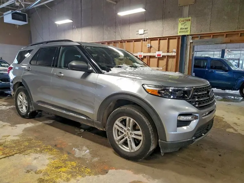2021 FORD EXPLORER XLT  