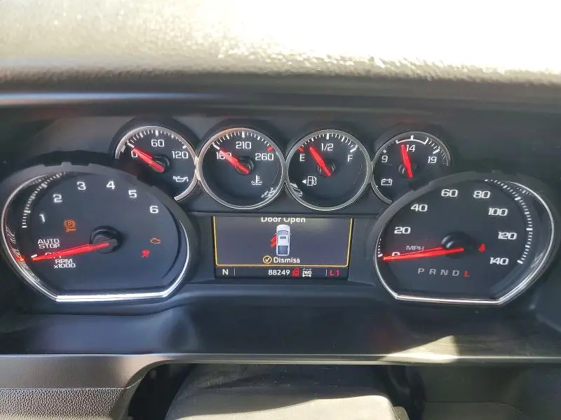 2021 CHEVROLET SILVERADO K1500 LT  