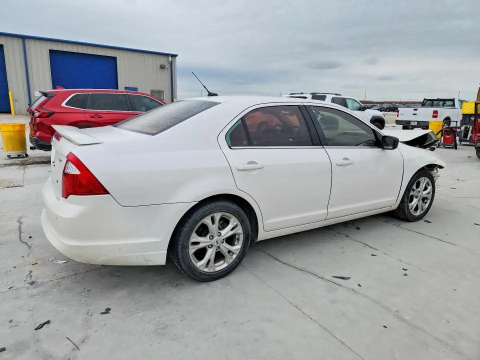 2010 FORD FUSION SE  