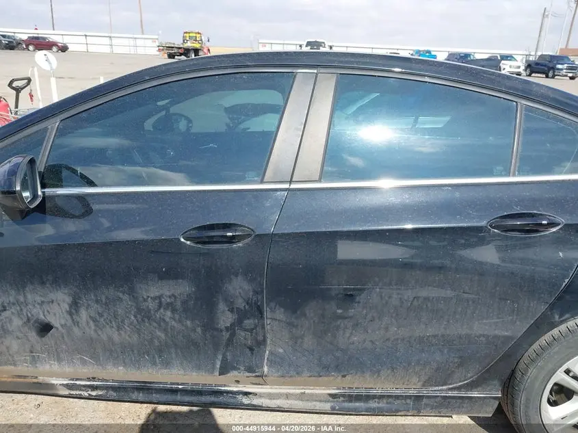 2017 CHEVROLET CRUZE LT AUTO