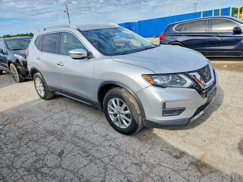 2018 NISSAN ROGUE SV  