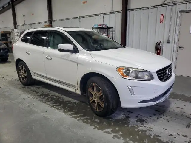 2014 VOLVO XC60 T6  