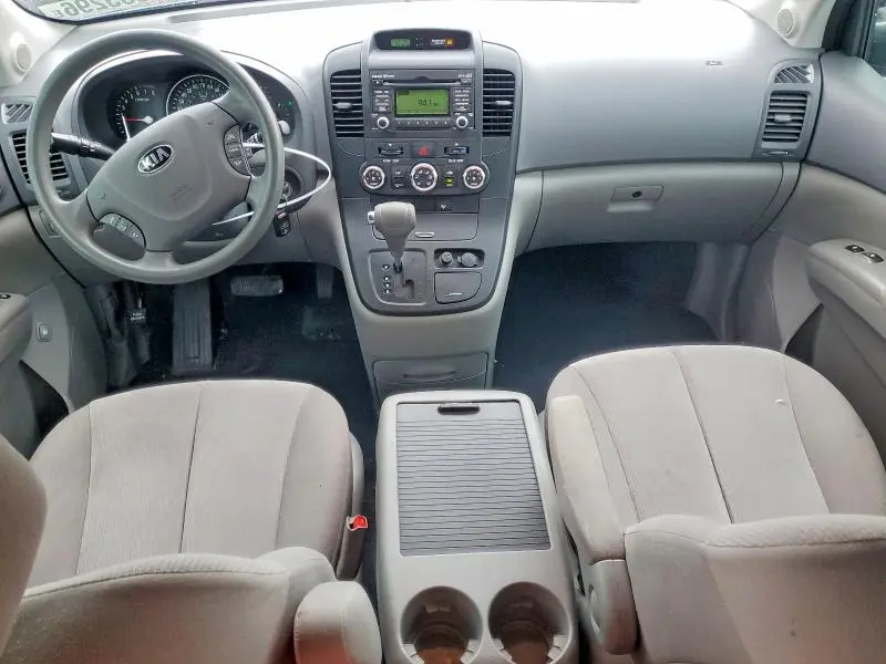 2014 KIA SEDONA   