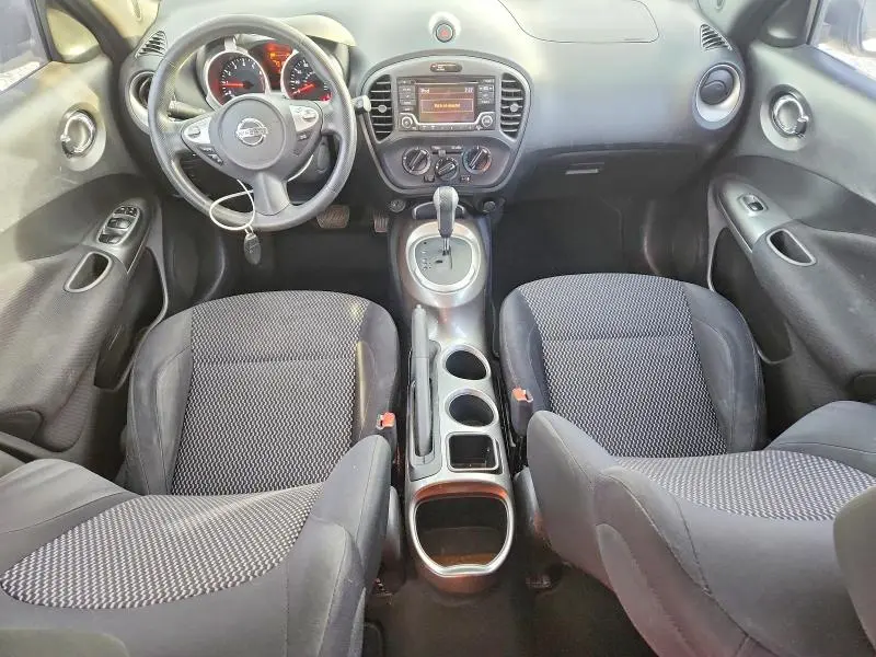 2016 NISSAN JUKE S  