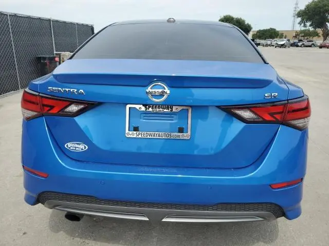 2022 NISSAN SENTRA SR  