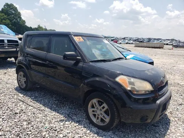 2011 KIA SOUL +  