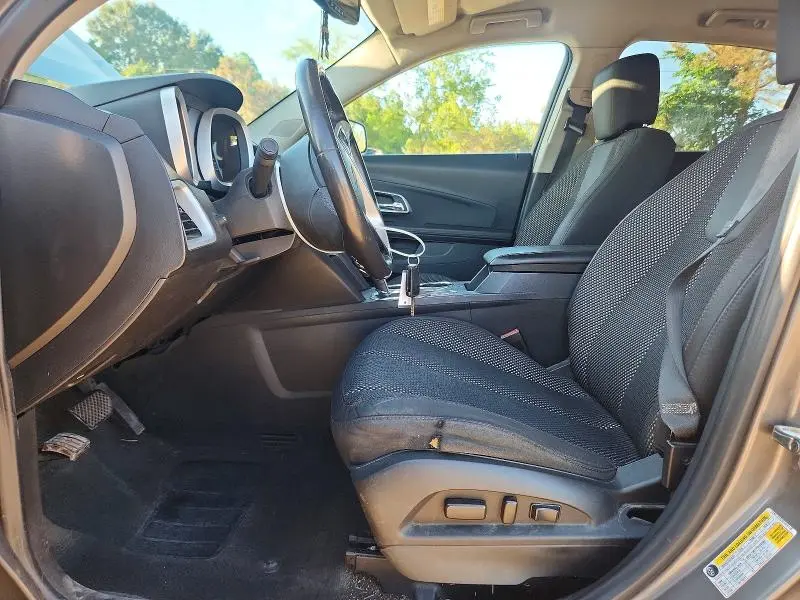 2011 CHEVROLET EQUINOX LT  