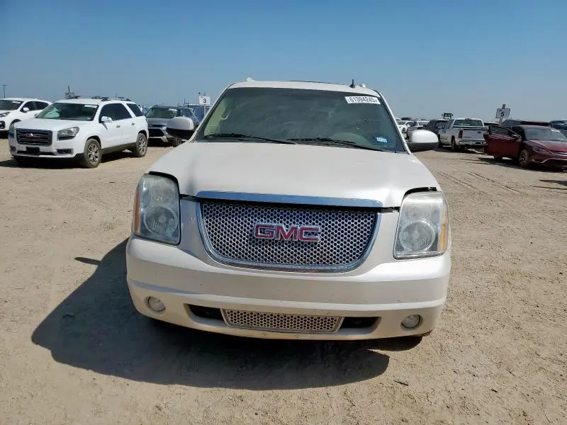 2010 GMC YUKON XL DENALI  