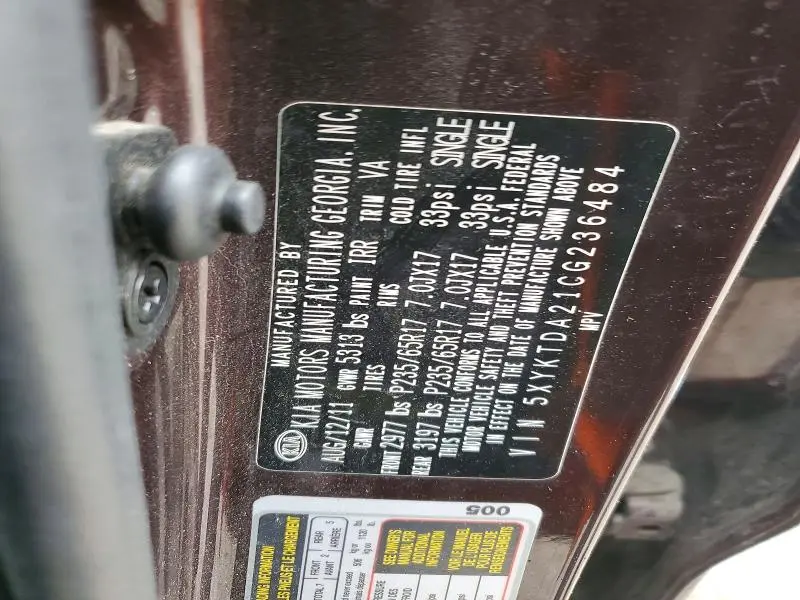 2012 KIA SORENTO LX  