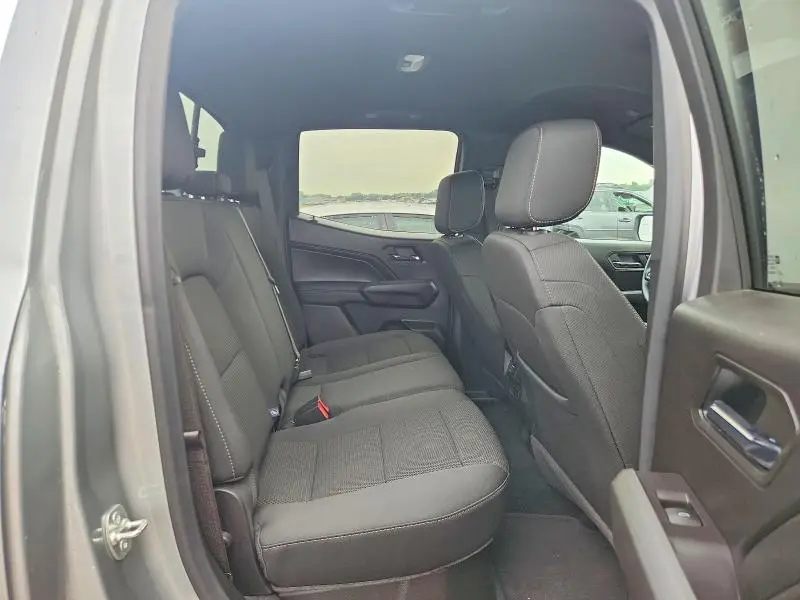 2025 CHEVROLET COLORADO LT  