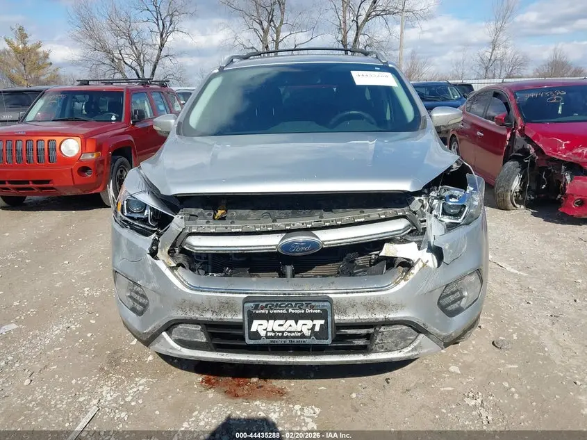 2017 FORD ESCAPE TITANIUM