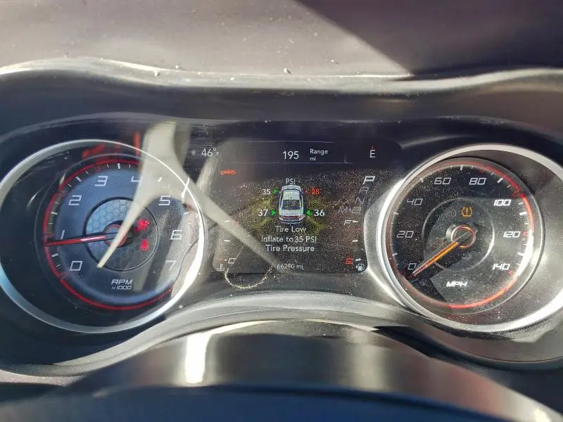 2022 DODGE CHARGER SXT  