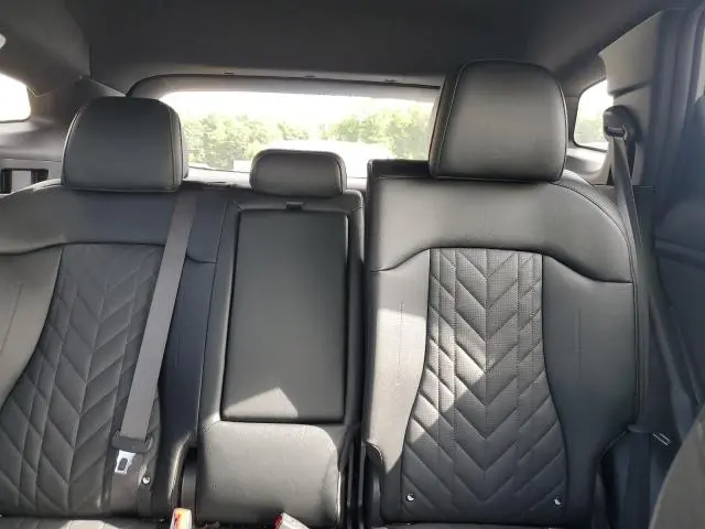 2025 KIA SPORTAGE X LINE  