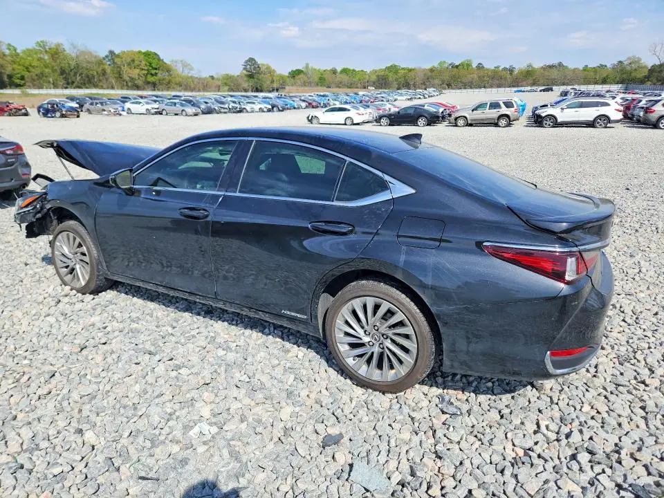 2022 LEXUS ES 300H ULTRA LUXURY  