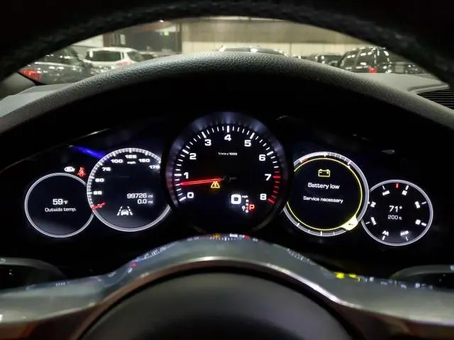 2019 PORSCHE CAYENNE   