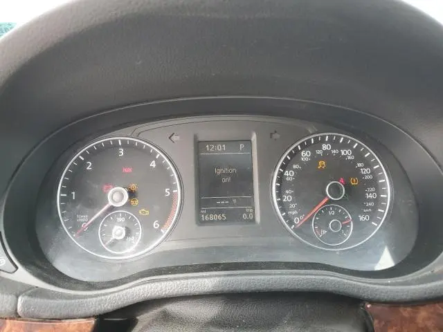 2013 VOLKSWAGEN PASSAT SEL