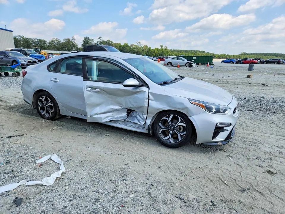 2019 KIA FORTE LXS  