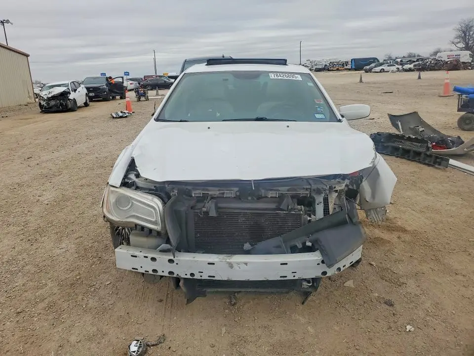 2014 CHRYSLER 300   