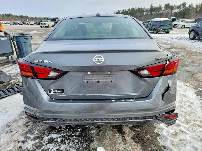 2019 NISSAN ALTIMA SR  