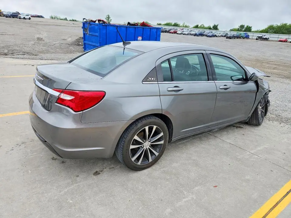 2013 CHRYSLER 200 TOURING  