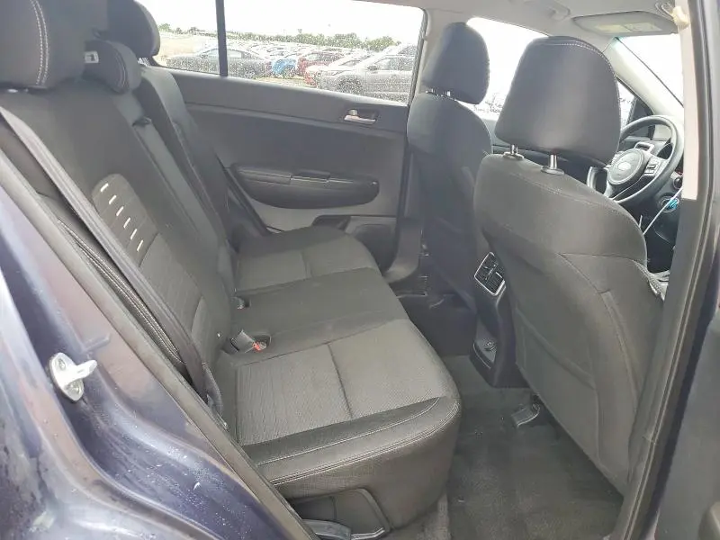 2018 KIA SPORTAGE LX  