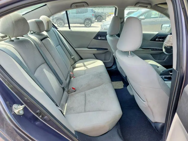 2017 HONDA ACCORD LX  