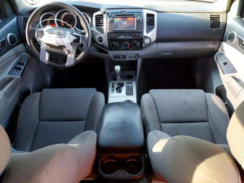 2013 TOYOTA TACOMA V6  