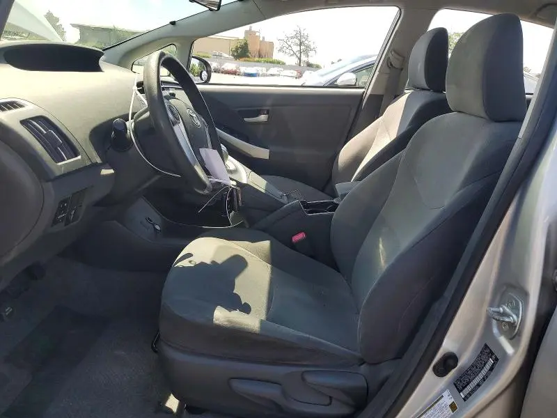 2010 TOYOTA PRIUS II  