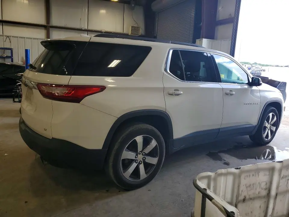2020 CHEVROLET TRAVERSE LT  