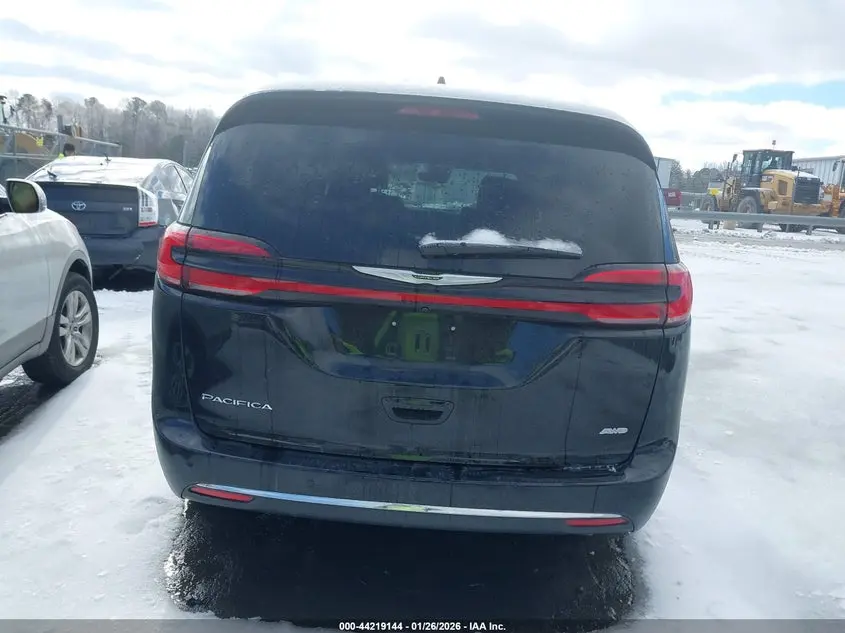 2024 CHRYSLER PACIFICA TOURING L AWD