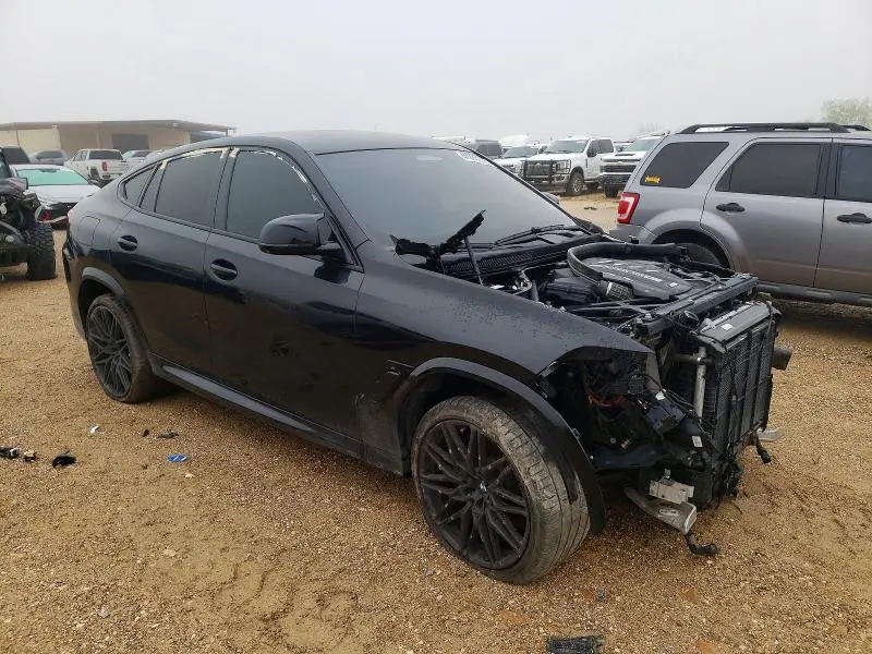 2021 BMW X6 M  