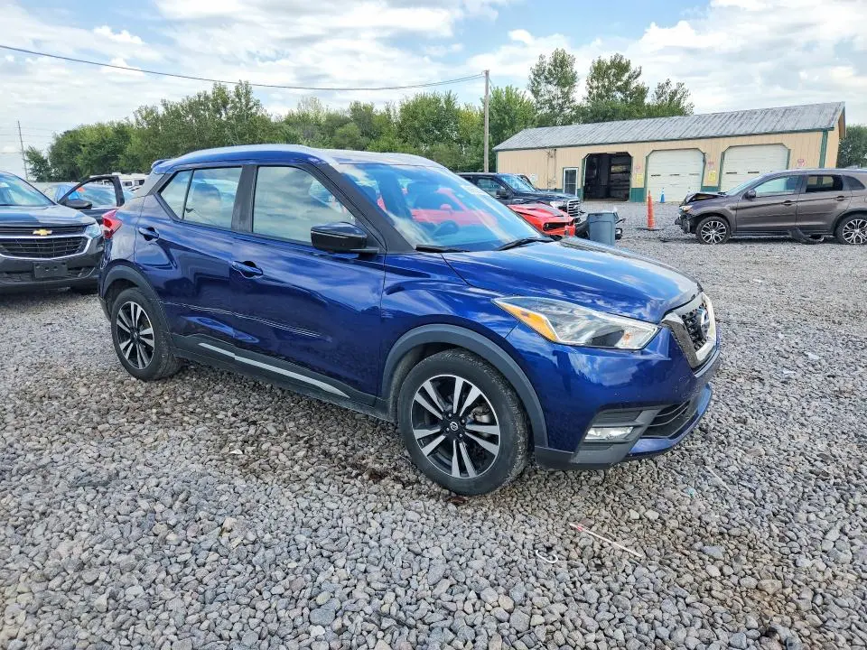 2020 NISSAN KICKS SR  