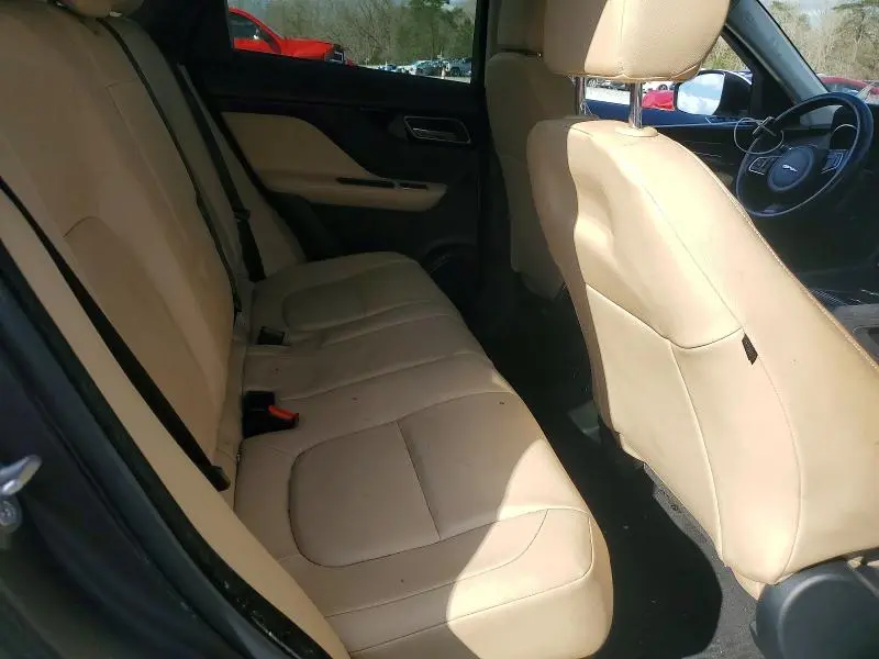 2018 JAGUAR F-PACE PREMIUM  