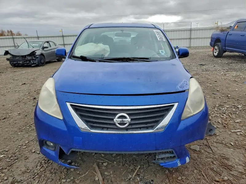 2012 NISSAN VERSA S  