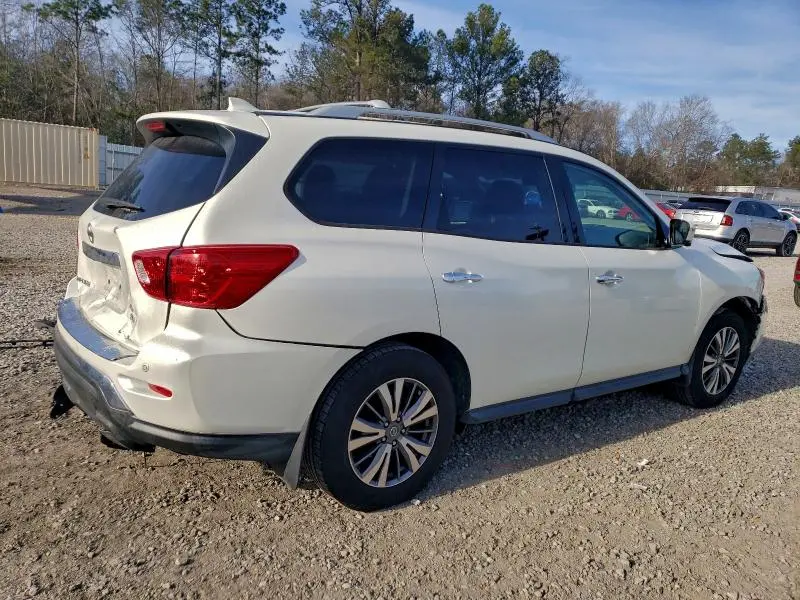 2020 NISSAN PATHFINDER SL  